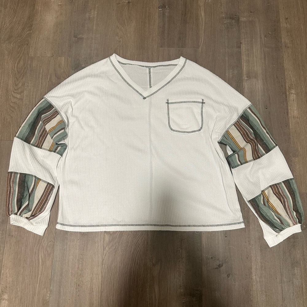 Striped Sleeve V-Neck Top